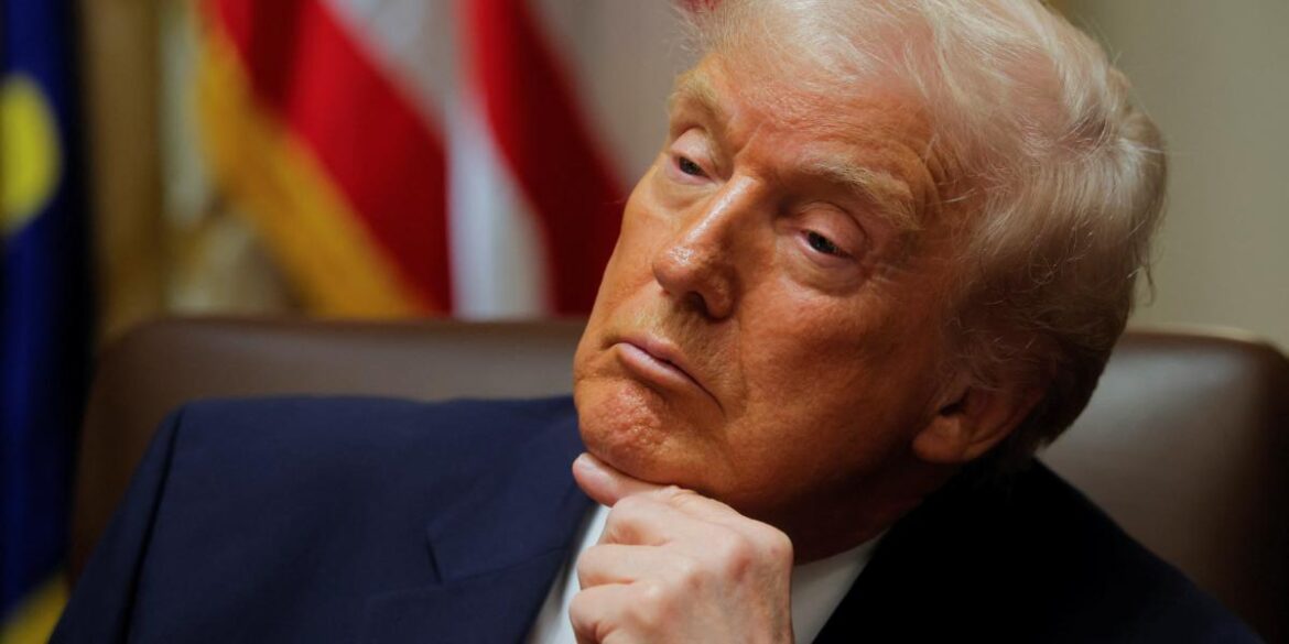 EE.UU. suspende residencia y ciudadanía para migrantes de 19 países