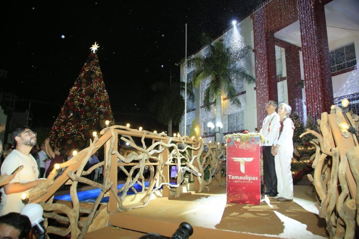 Américo Villarreal inaugura fiestas navideñas en Ciudad Victoria