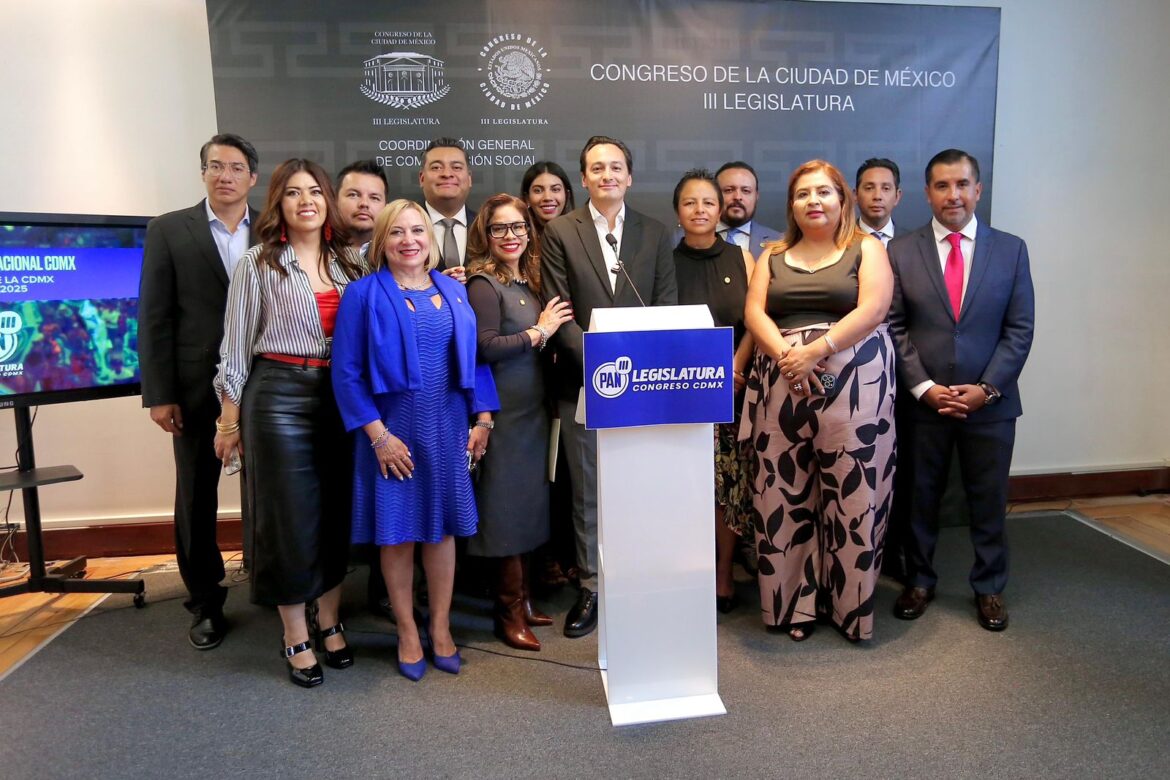 PAN denuncia a Morena por opacidad y violencia en Congreso CDMX