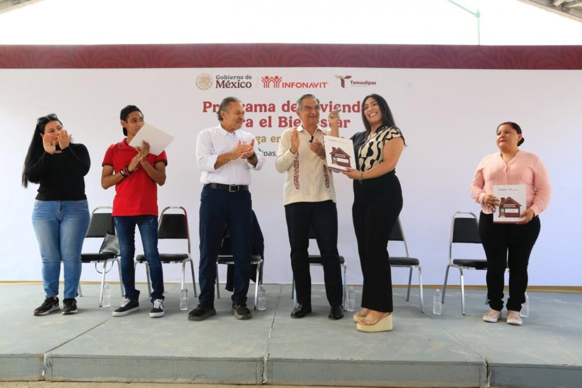 INFONAVIT entrega 118 viviendas en Ciudad Victoria, Tamaulipas