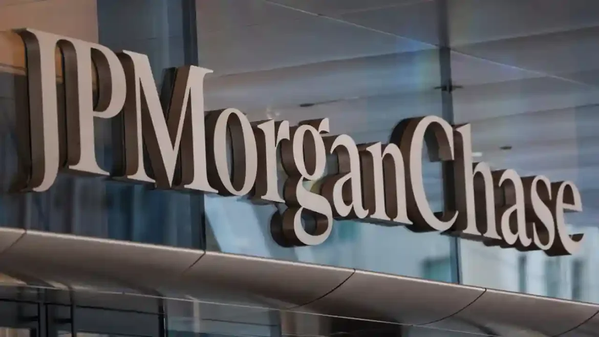 Trump demanda a JPMorgan por cierre de cuentas tras asalto al Capitolio