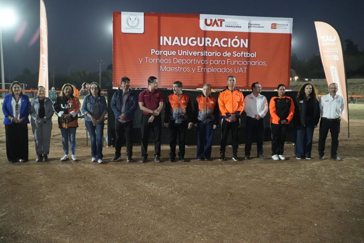 UAT inaugura parque de softbol para fortalecer vida universitaria