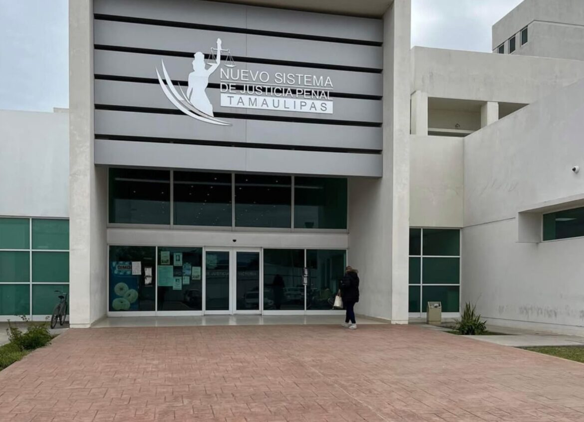 Declaran prófuga a exsecretaria del gobierno de Tamaulipas