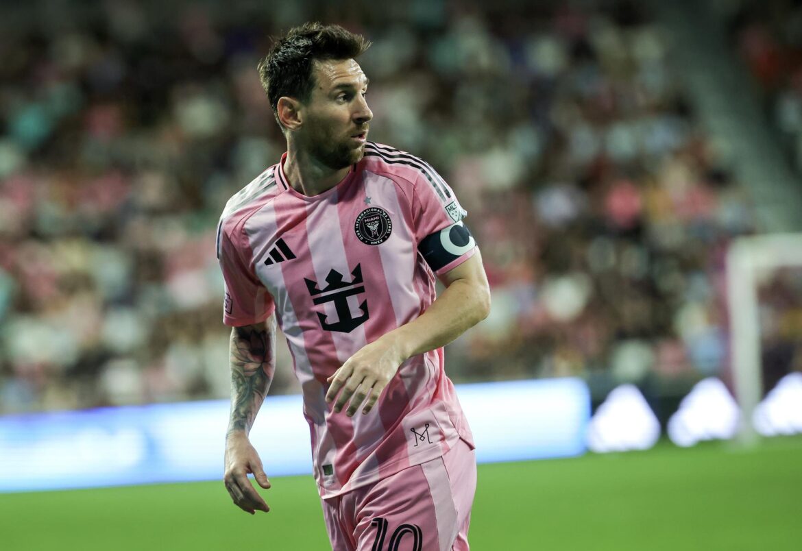 Lionel Messi compra el UE Cornellà de la quinta división española