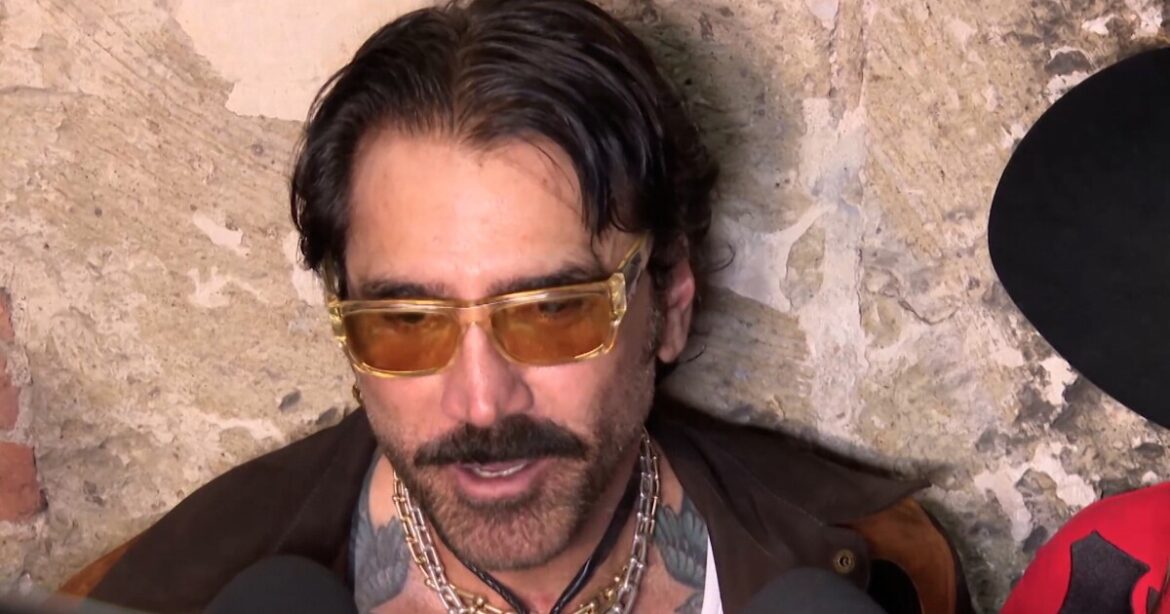 Alejandro Fernández debuta como diseñador en Guadalajara Fashion Week