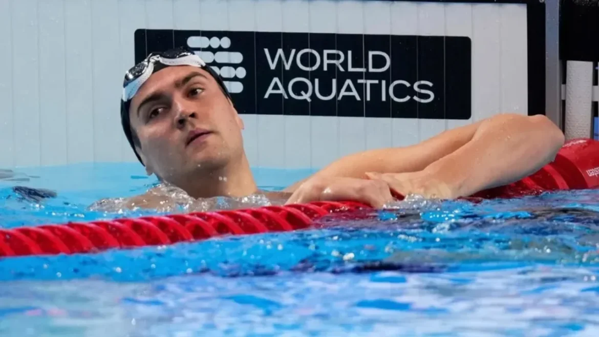 World Aquatics readmite a rusos y bielorrusos en competencias