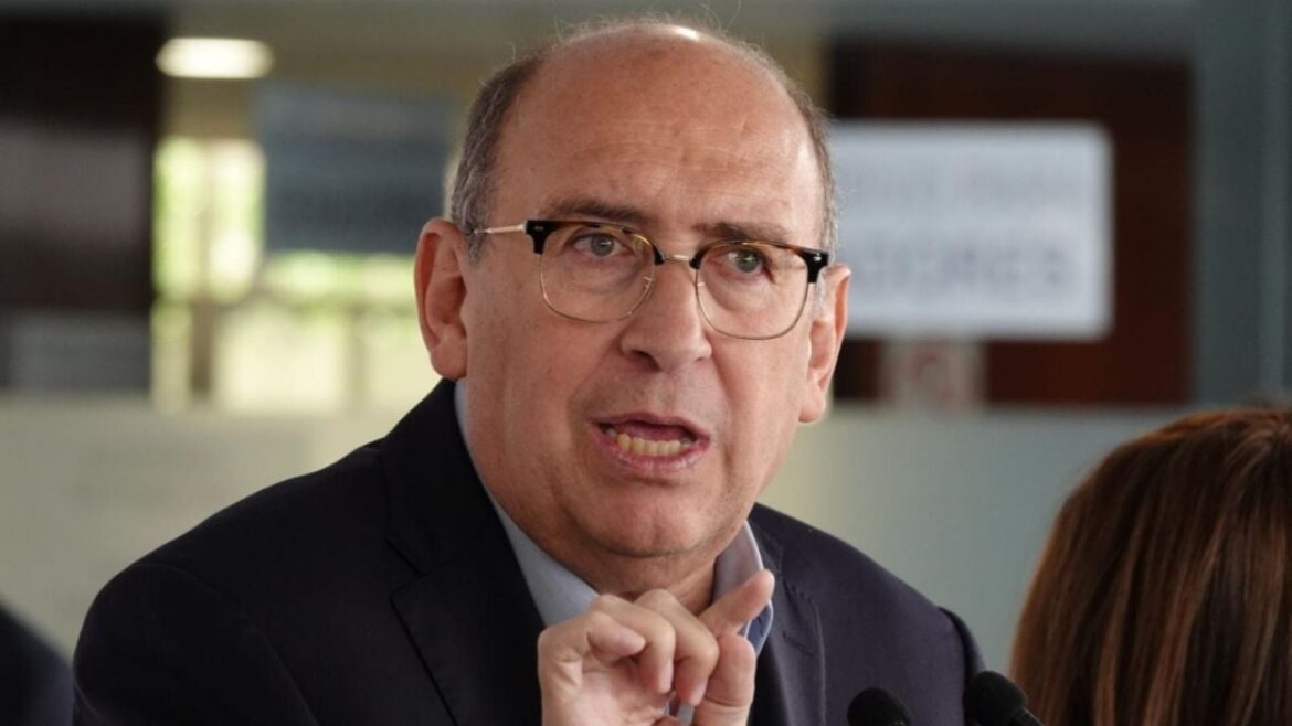 PRI pide reforzar vigilancia sanitaria por Mundial 2026 en México