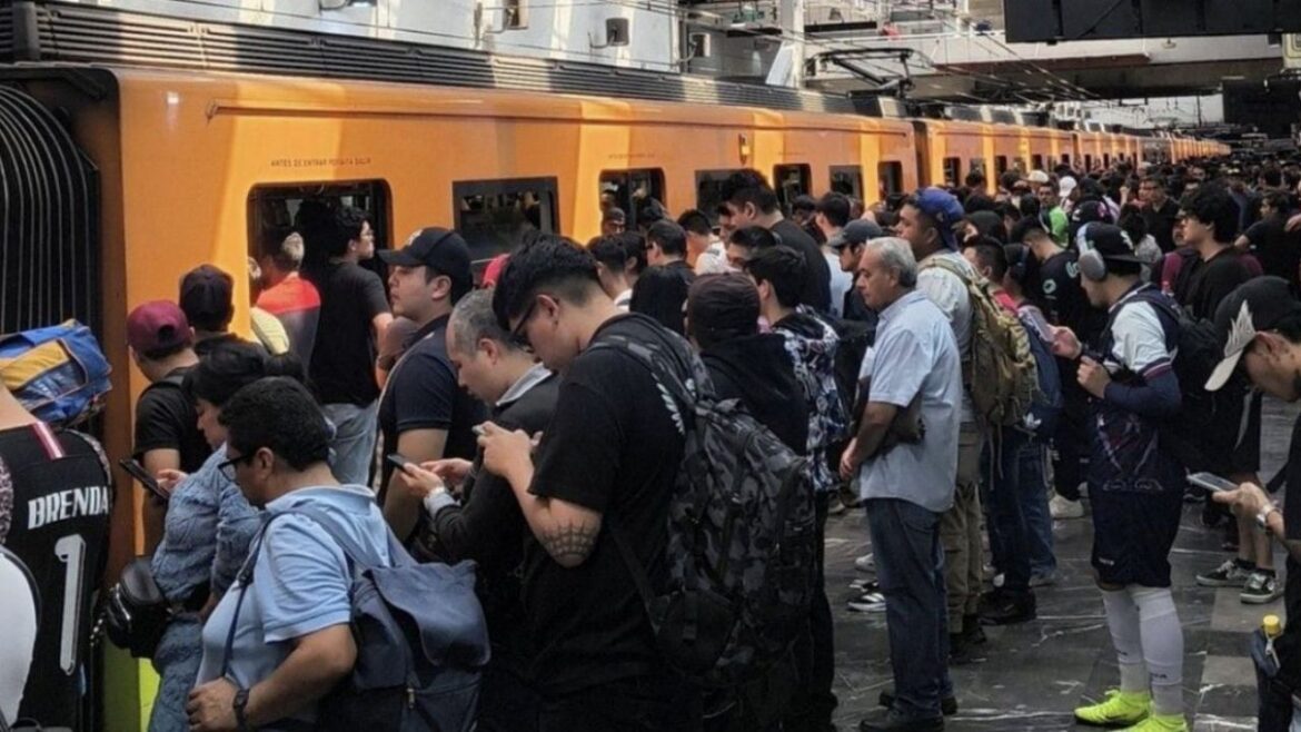 Retrasos y saturación en Líneas 3 y 12 del Metro CDMX hoy
